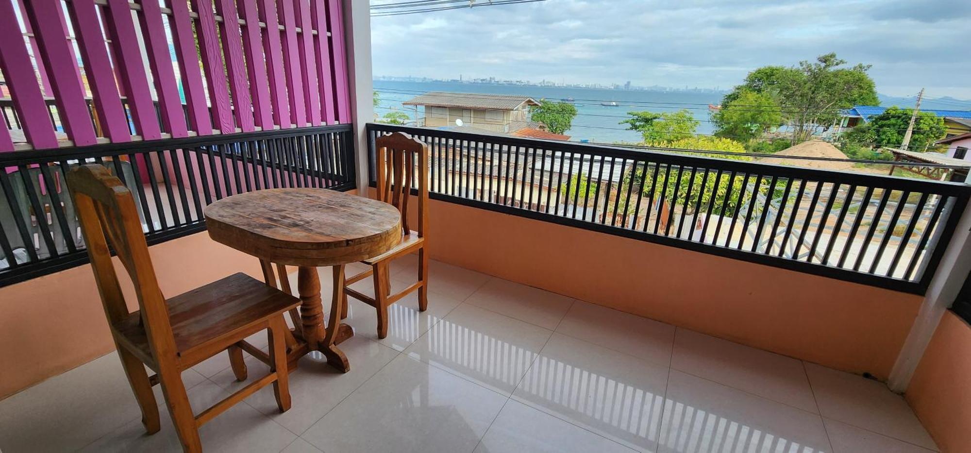 Puttaraksa Kohlarn Hotel Ngoại thất bức ảnh