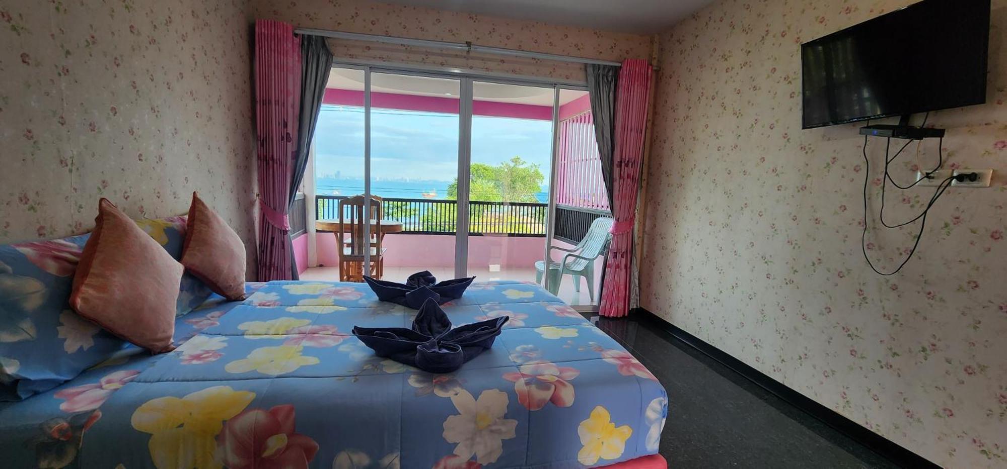 Puttaraksa Kohlarn Hotel Ngoại thất bức ảnh