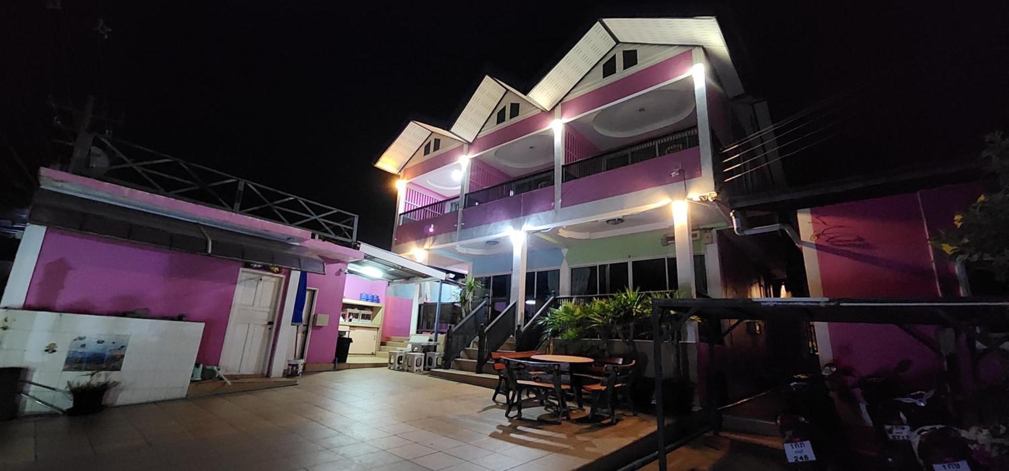 Puttaraksa Kohlarn Hotel Ngoại thất bức ảnh
